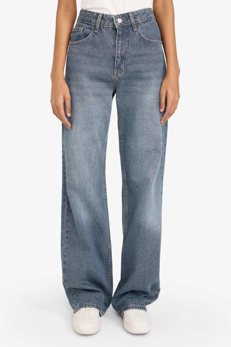 ديفاكتو بنطلون جينز قصة مستقيمة واسعة - Image 3